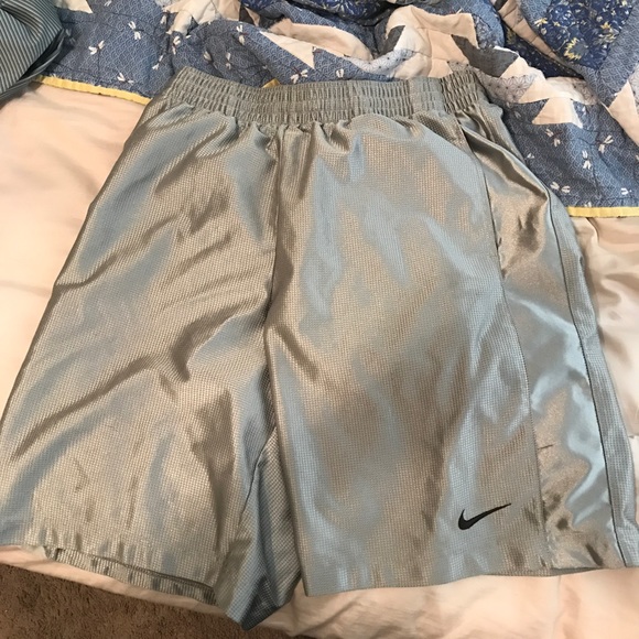Men's Nike shorts - Picture 2 of 3